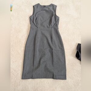 Tailored Gray VAN HEUSEN dress - Small